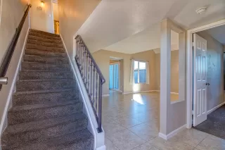 Photo #4: 6020035 Listing