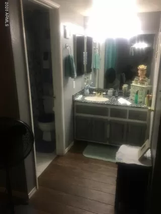 Photo #6: 6020649 Listing