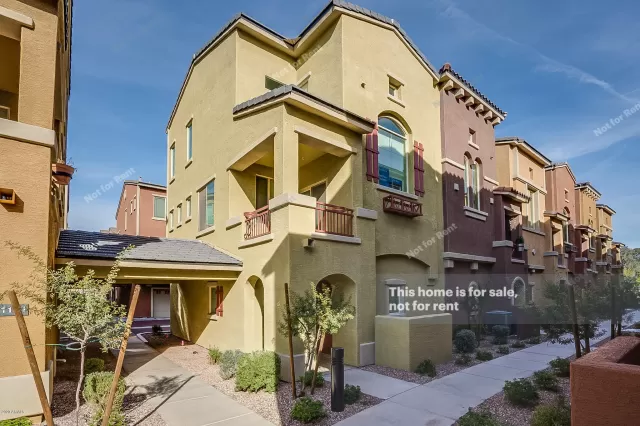 MLS: 6021083 Condo For Sale