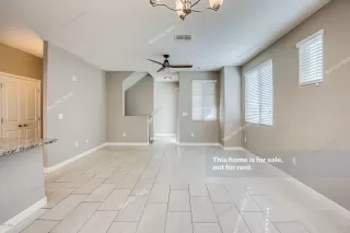 Photo #2: 6021083 Listing 