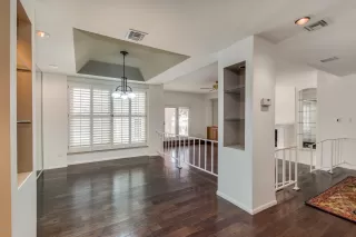 Photo #4: 6021335 Listing