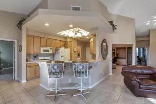 Photo #3: 6021397 Listing 