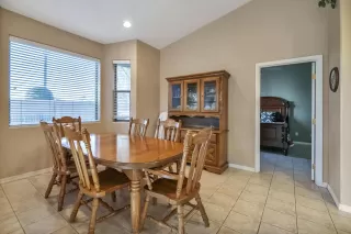 Photo #6: 6021397 Listing 