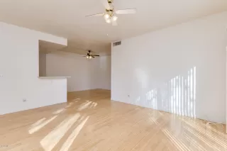 Photo #3: 6021863 Listing 