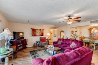 Photo #2: 6021994 Listing 