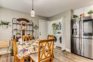 Photo #6: 6022174 Listing 