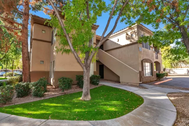 MLS: 6022534 Condo For Sale