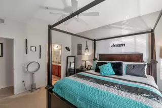 Photo #3: 6022534 Listing