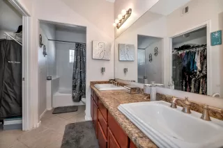 Photo #4: 6022534 Listing