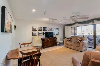 Photo #6: 6022596 Listing 