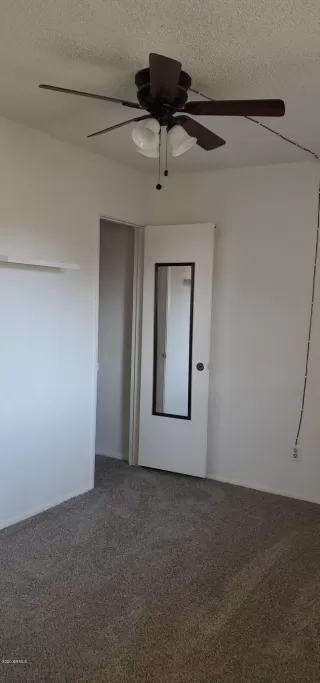 Photo #6: 6022851 Listing