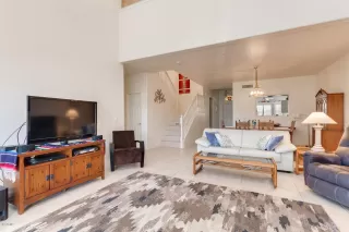 Photo #2: 6023058 Listing