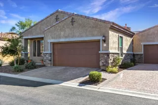 Photo #2: 6023068 Listing 