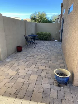 Photo #5: 6023105 Listing