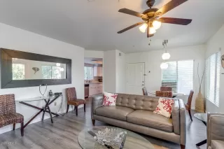 Photo #4: 6023545 Listing