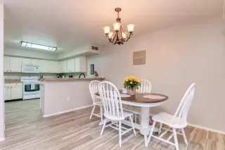 Photo #6: 6023876 Listing 