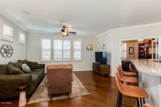 Photo #2: 6023893 Listing