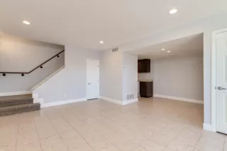 Photo #2: 6023924 Listing