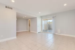 Photo #3: 6023924 Listing