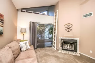 Photo #2: 6024058 Listing