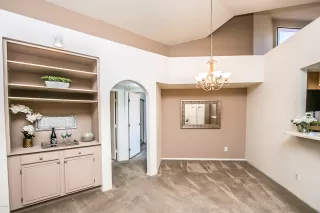 Photo #4: 6024058 Listing