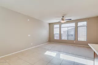 Photo #6: 6024084 Listing