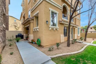 Photo #4: 6024750 Listing