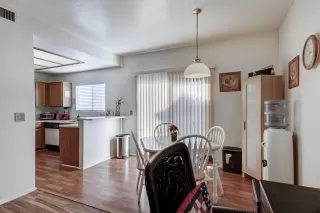 Photo #4: 6024806 Listing