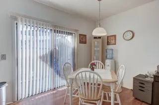 Photo #5: 6024806 Listing