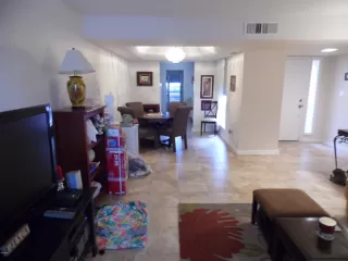 Photo #5: 6024990 Listing