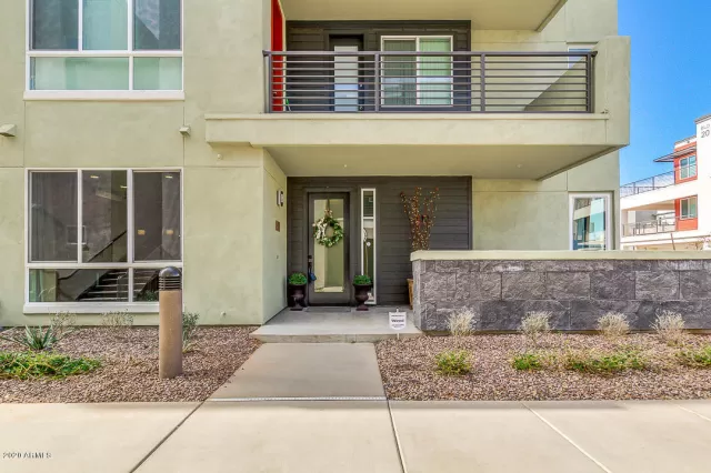 MLS: 6025058 Condo For Sale