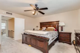 Photo #4: 6025108 Listing