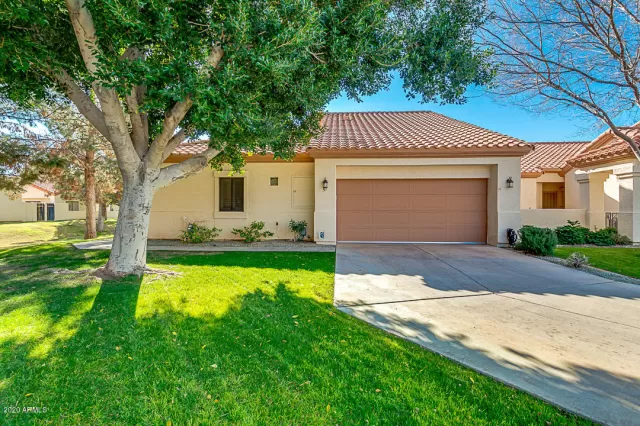 MLS: 6025180 Condo For Sale