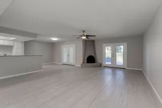 Photo #4: 6025259 Listing