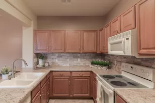 Photo #2: 6025260 Listing