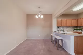 Photo #4: 6025260 Listing