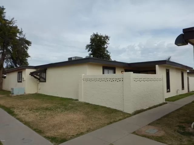 MLS: 6025271 Condo For Sale