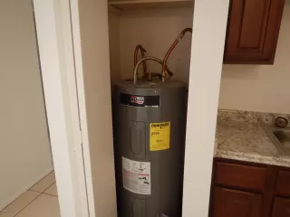 Photo #5: 6025271 Listing