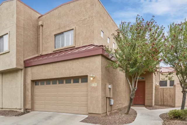 MLS: 6025297 Condo For Sale