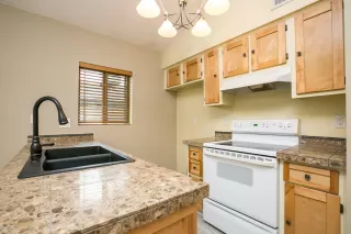 Photo #1: 6025357 Listing