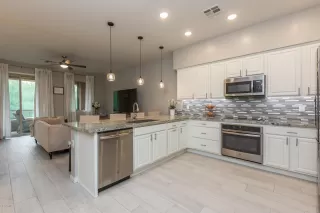 Photo #6: 6025482 Listing