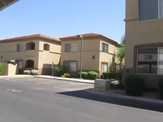 Photo #5: 6025676 Listing 