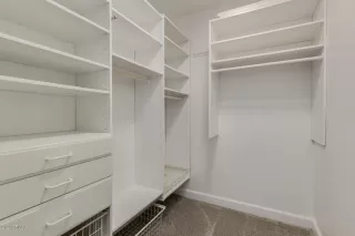 Photo #2: 6025710 Listing 