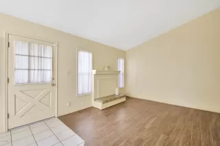 Photo #4: 6025742 Listing