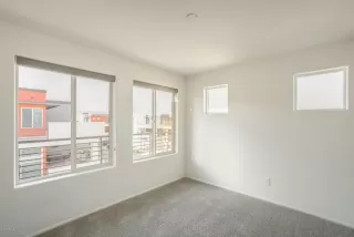 Photo #3: 6025792 Listing