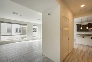 Photo #4: 6025792 Listing