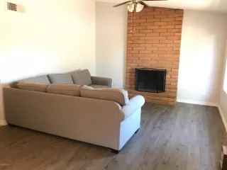 Photo #5: 6026086 Listing 