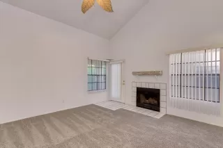 Photo #6: 6026401 Listing