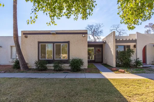 MLS: 6026455 Condo For Sale