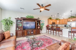 Photo #2: 6026591 Listing 